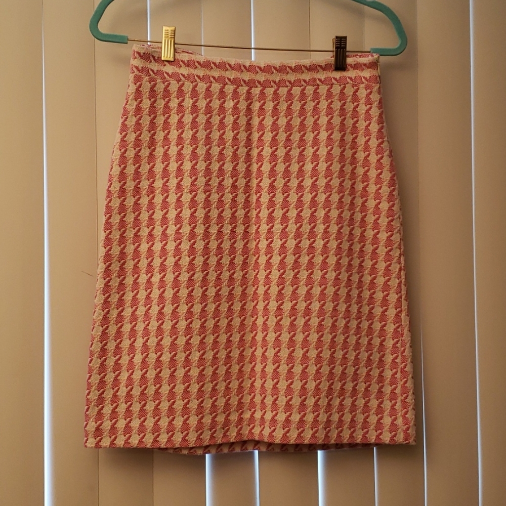 BR- patterned pencil skirt